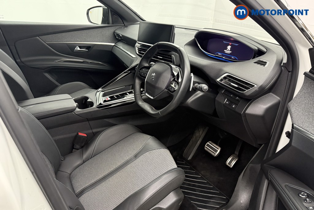 Peugeot 3008 Allure Premium-Plus Automatic Petrol SUV - Stock Number (1599296) - 1st supplementary image