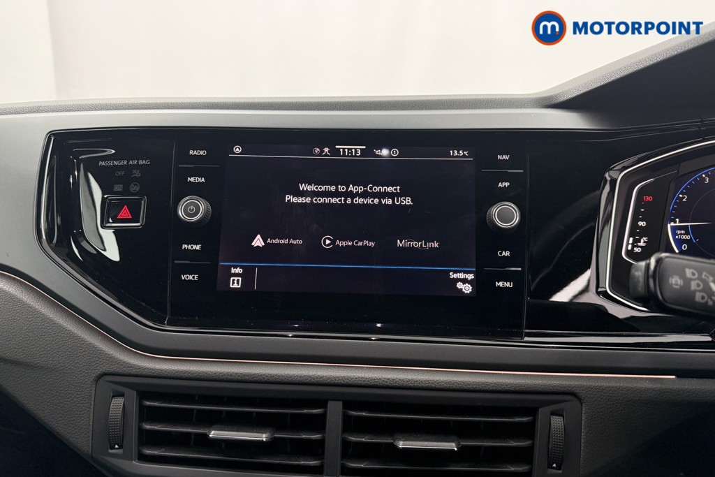 Volkswagen Polo R-Line Automatic Petrol Hatchback - Stock Number (1599329) - 9th supplementary image