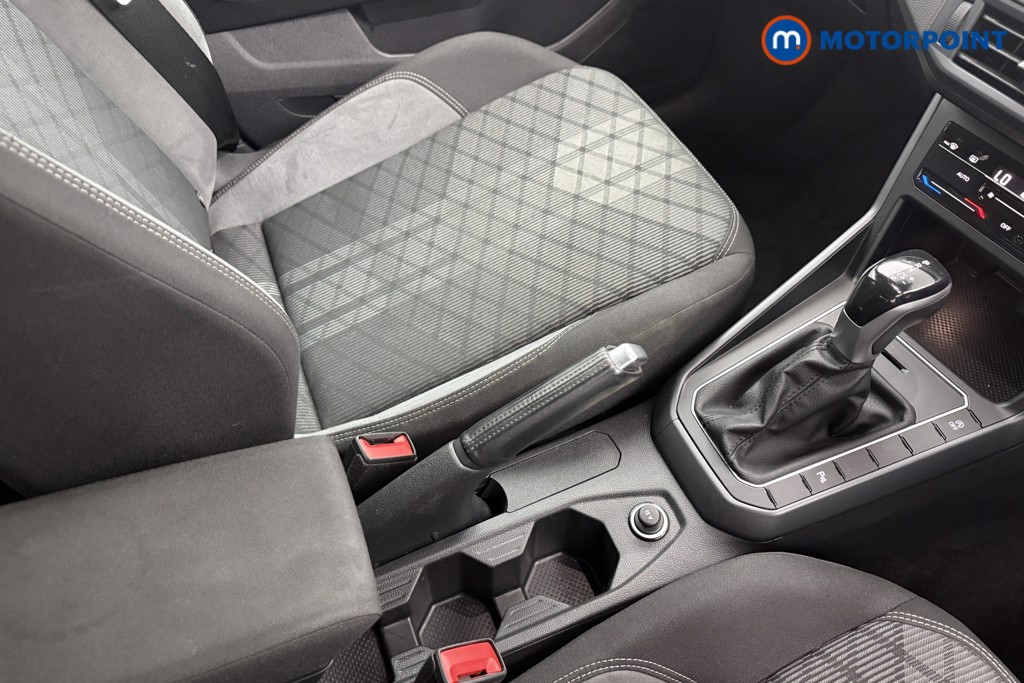 Volkswagen Polo R-Line Automatic Petrol Hatchback - Stock Number (1599329) - 14th supplementary image