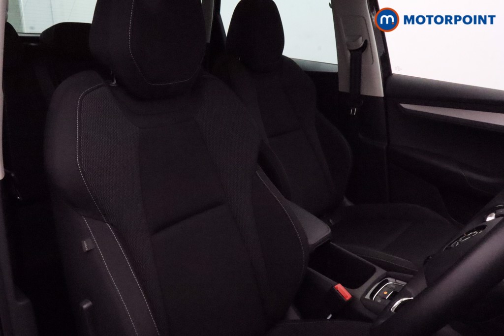 Skoda Karoq Se Drive Manual Petrol SUV - Stock Number (1599342) - 13th supplementary image