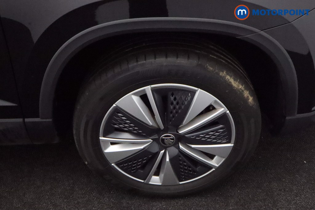 Skoda Karoq Se Drive Manual Petrol SUV - Stock Number (1599342) - 21st supplementary image