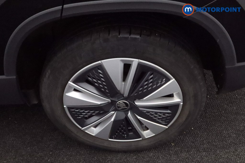 Skoda Karoq Se Drive Manual Petrol SUV - Stock Number (1599342) - 23rd supplementary image