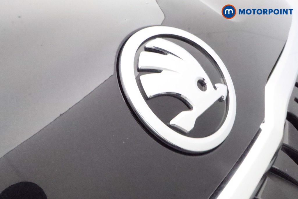 Skoda Karoq Se Drive Manual Petrol SUV - Stock Number (1599342) - 27th supplementary image