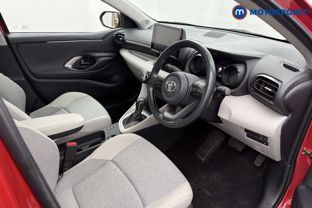 Toyota Yaris Excel Automatic Petrol-Electric Hybrid Hatchback - Stock Number (1599402) - 1st supplementary image