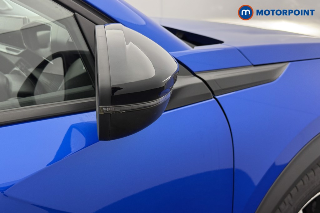 Peugeot 2008 Allure Premium-Plus Manual Petrol SUV - Stock Number (1599558) - 17th supplementary image