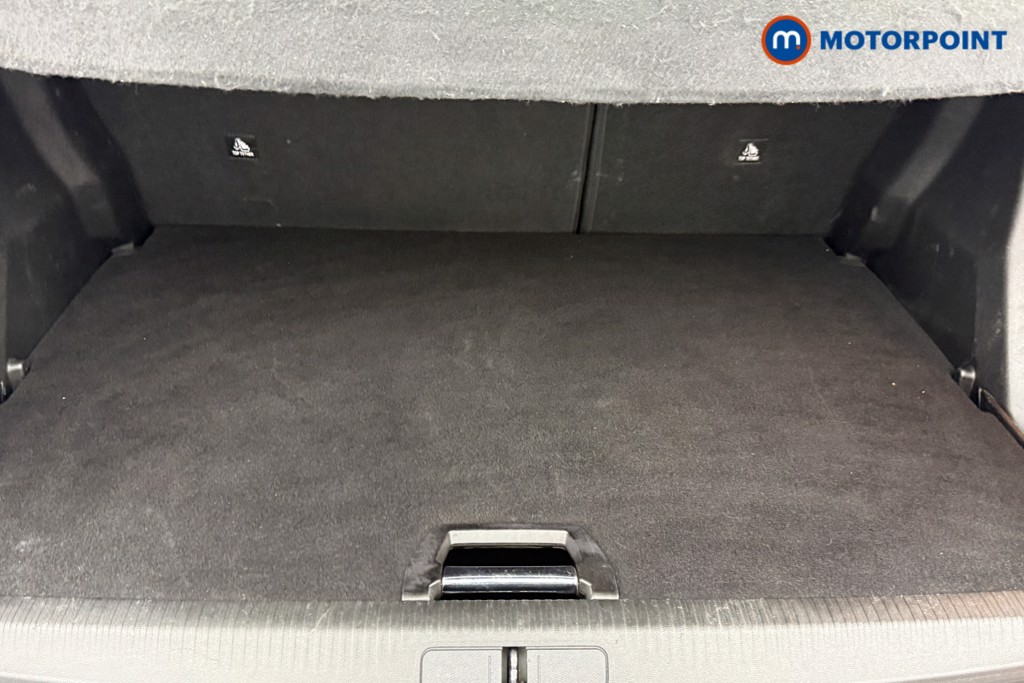 Peugeot 2008 Allure Premium-Plus Manual Petrol SUV - Stock Number (1599558) - 19th supplementary image