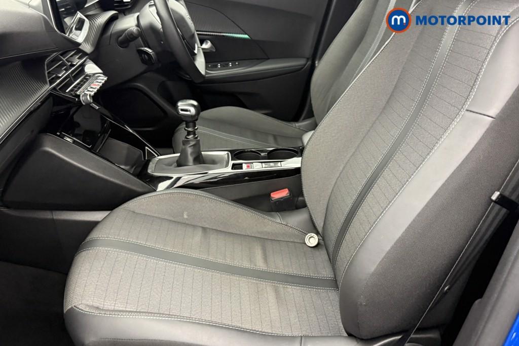 Peugeot 2008 Allure Premium-Plus Manual Petrol SUV - Stock Number (1599558) - 21st supplementary image