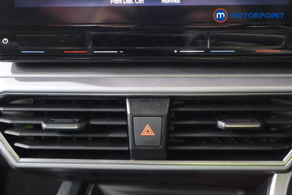 Seat Leon FR Automatic Petrol Plug-In Hybrid Hatchback - Stock Number (1599672) - 10th supplementary image