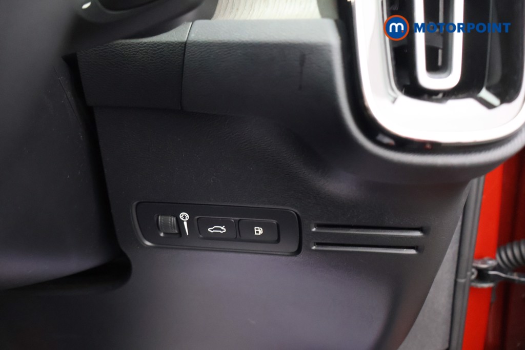 Volvo Xc40 Inscription Automatic Petrol Plug-In Hybrid SUV - Stock Number (1600132) - 7th supplementary image