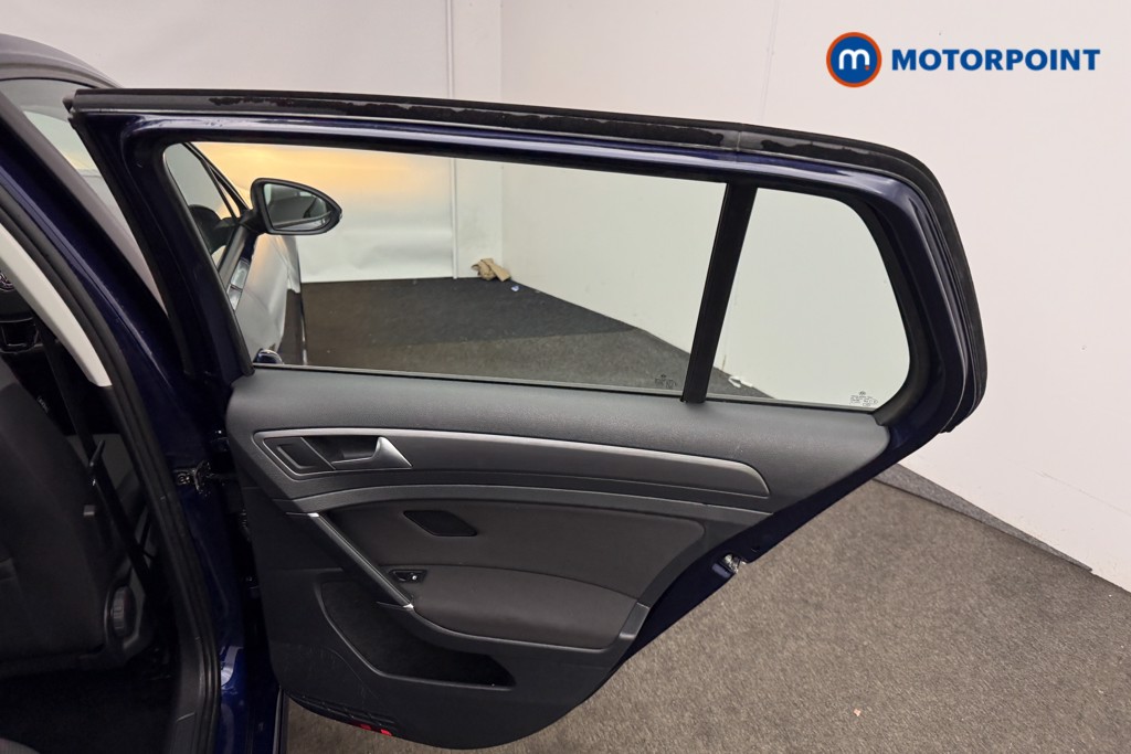 Volkswagen Golf SE Manual Petrol Hatchback - Stock Number (1600196) - 12th supplementary image