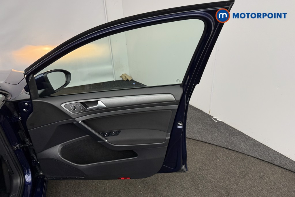 Volkswagen Golf SE Manual Petrol Hatchback - Stock Number (1600196) - 15th supplementary image