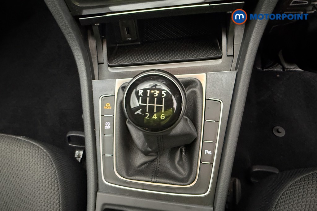 Volkswagen Golf SE Manual Petrol Hatchback - Stock Number (1600196) - 20th supplementary image