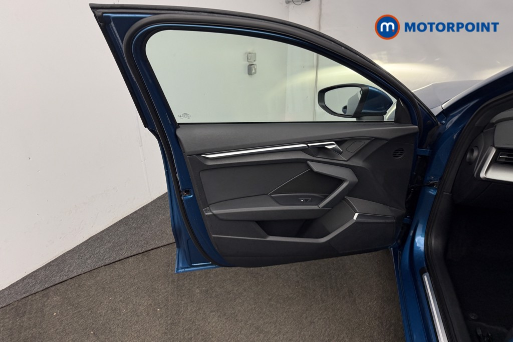 Audi A3 Sport Automatic Petrol Plug-In Hybrid Hatchback - Stock Number (1600391) - 4th supplementary image