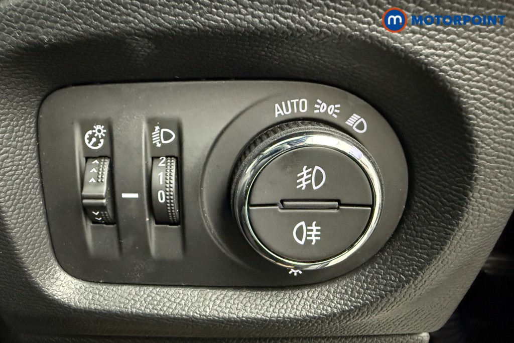 Vauxhall Corsa GS Manual Petrol Hatchback - Stock Number (1600791) - 13th supplementary image