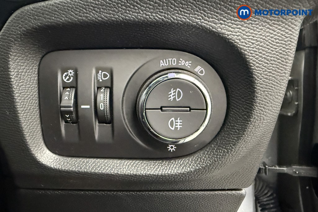 Vauxhall Corsa GS Manual Petrol Hatchback - Stock Number (1600832) - 12th supplementary image