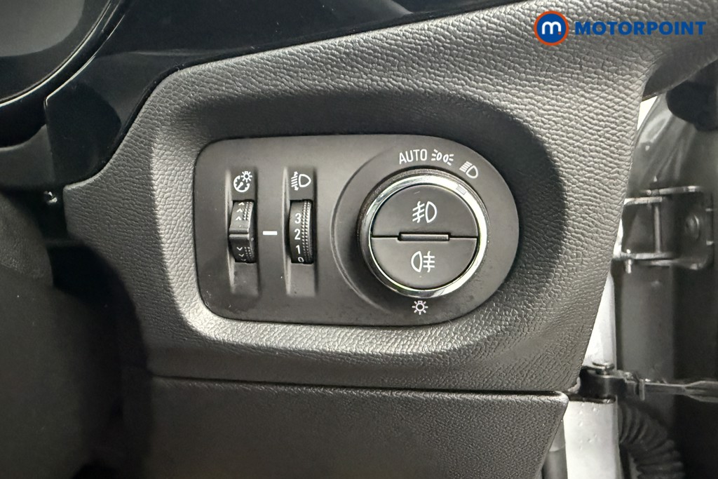 Vauxhall Corsa GS Manual Petrol Hatchback - Stock Number (1600842) - 13th supplementary image