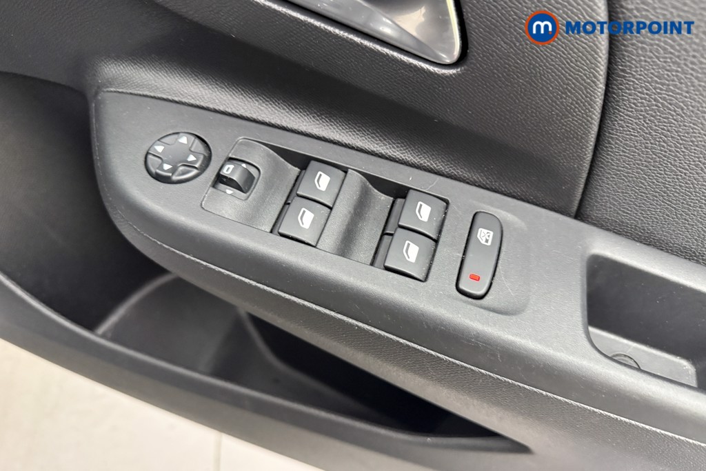 Vauxhall Corsa GS Manual Petrol Hatchback - Stock Number (1600842) - 15th supplementary image