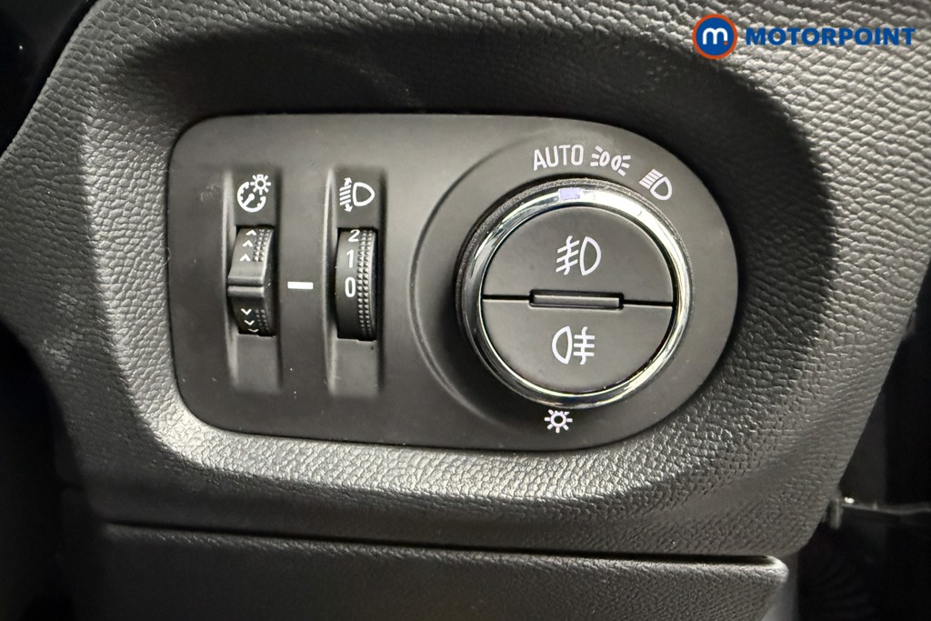 Vauxhall Corsa GS Manual Petrol Hatchback - Stock Number (1600869) - 13th supplementary image