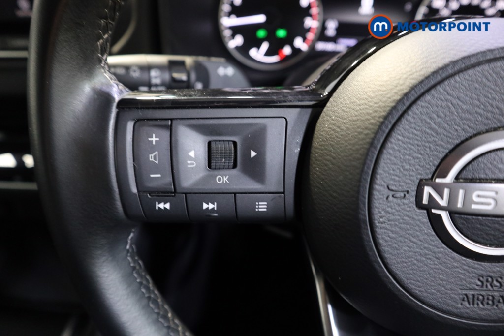 Nissan Qashqai Acenta Premium Manual Petrol SUV - Stock Number (1600886) - 3rd supplementary image