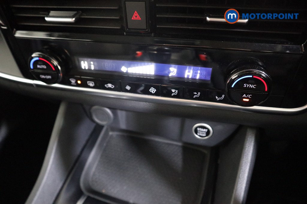 Nissan Qashqai Acenta Premium Manual Petrol SUV - Stock Number (1600886) - 7th supplementary image