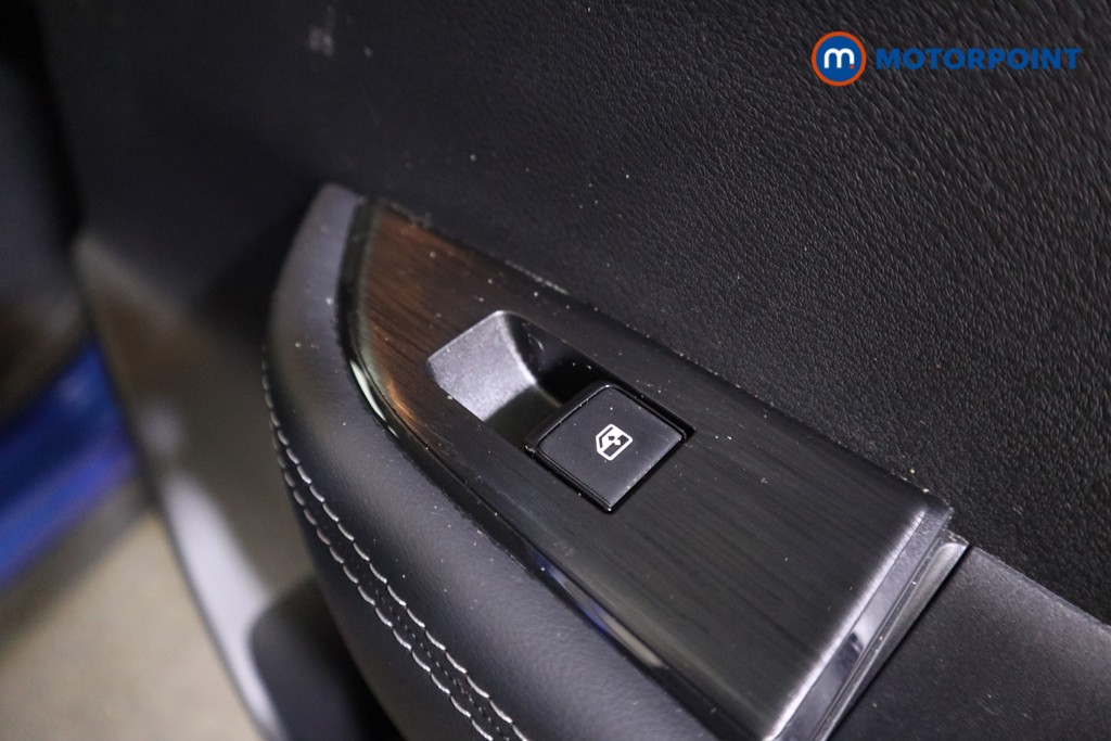 Nissan Qashqai Acenta Premium Manual Petrol SUV - Stock Number (1600886) - 16th supplementary image