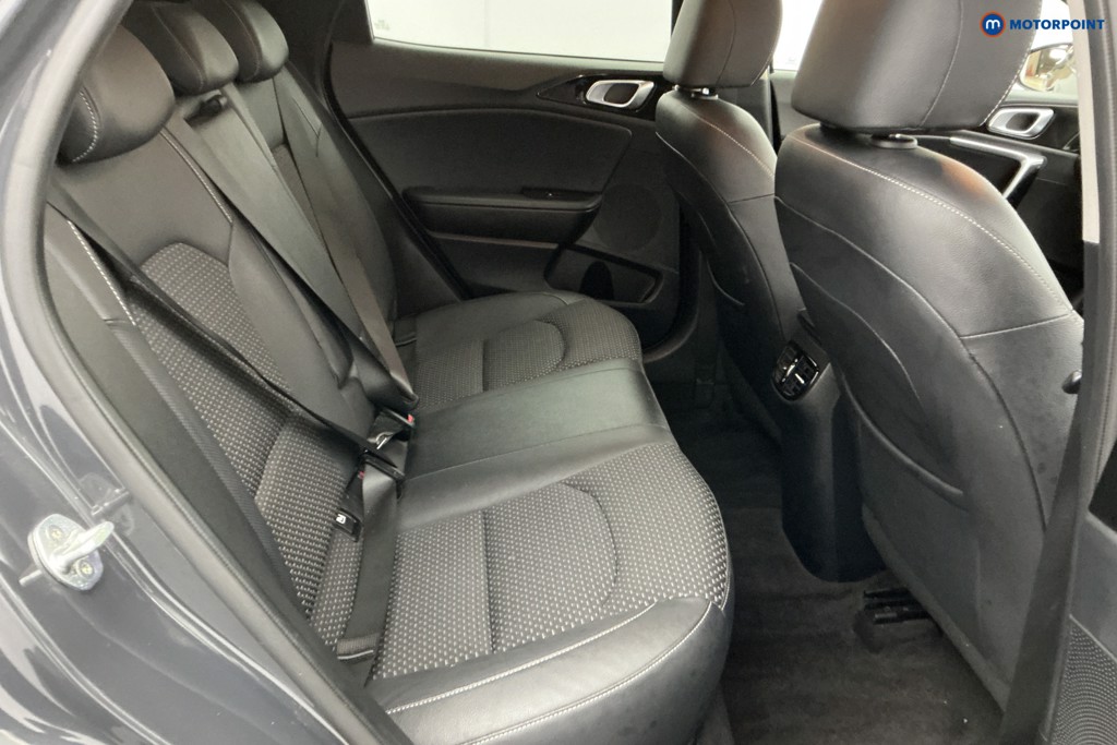 KIA Xceed 3 Manual Petrol Hatchback - Stock Number (1601181) - 5th supplementary image