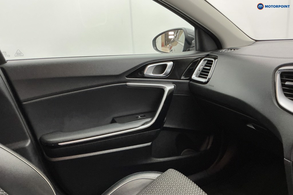 KIA Xceed 3 Manual Petrol Hatchback - Stock Number (1601181) - 20th supplementary image