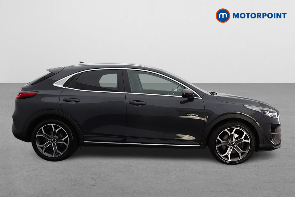 KIA Xceed 3 Manual Petrol Hatchback - Stock Number (1601181) - Drivers side