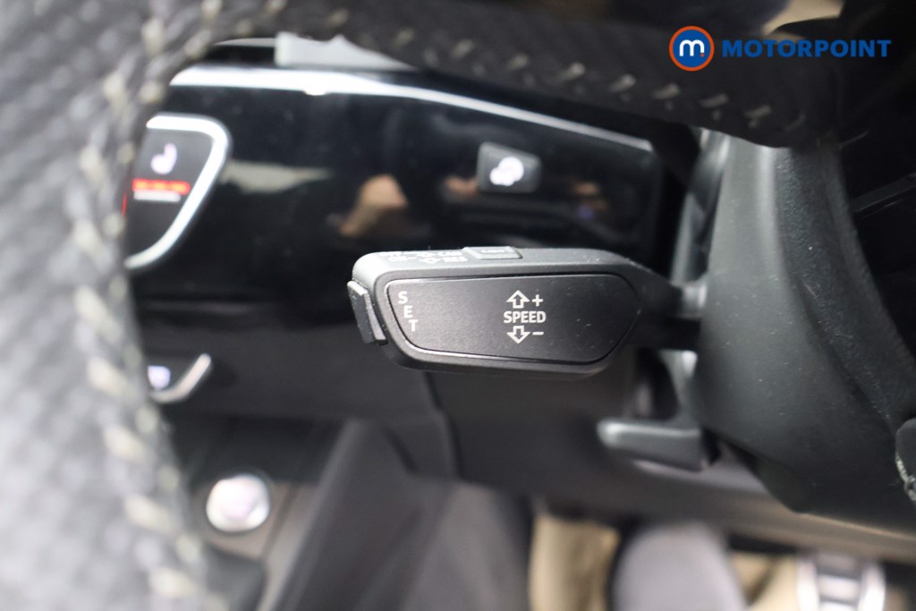 Audi A4 Black Edition Manual Petrol Saloon - Stock Number (1601347) - 7th supplementary image