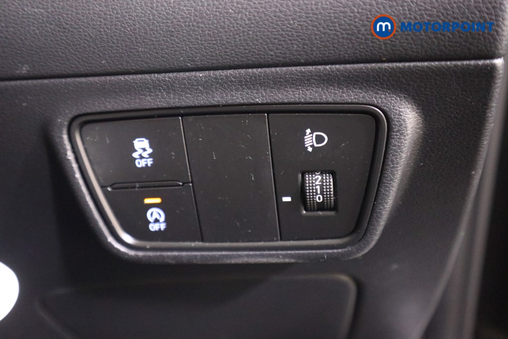 Hyundai Tucson Se Connect Manual Petrol SUV - Stock Number (1601371) - 11th supplementary image