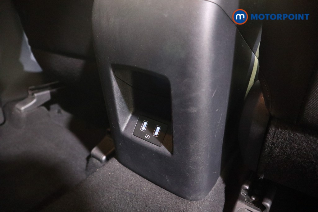 Hyundai Tucson Se Connect Manual Petrol SUV - Stock Number (1601371) - 16th supplementary image