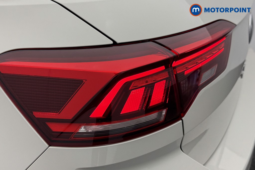 Volkswagen T-Roc Life Manual Petrol SUV - Stock Number (1601375) - 26th supplementary image