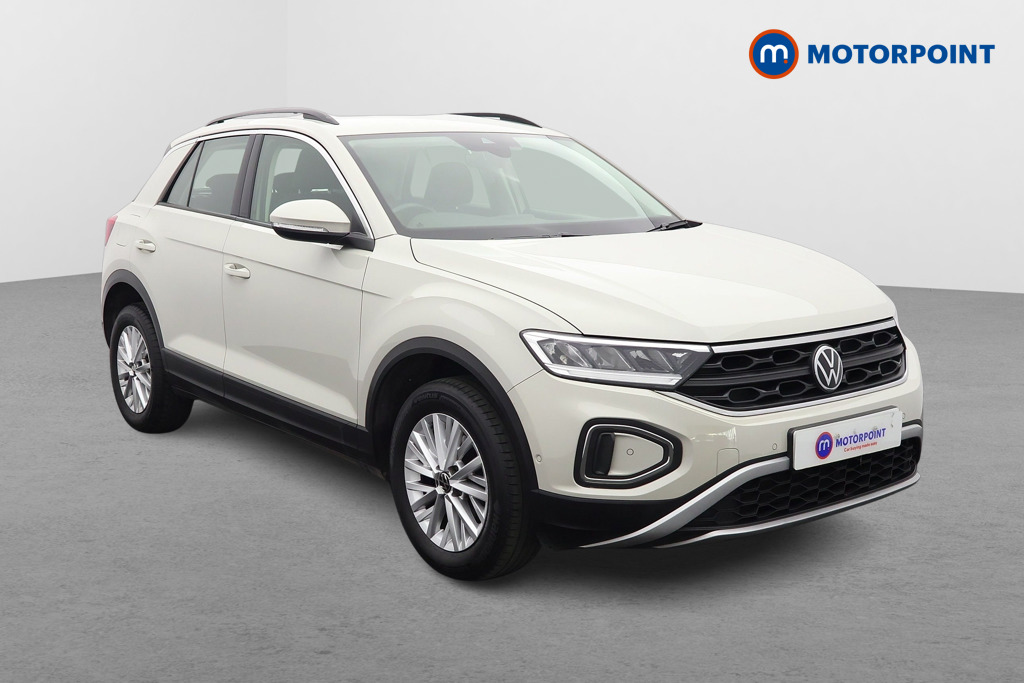 Volkswagen T-Roc Life Manual Petrol SUV - Stock Number (1601375) - Drivers side front corner