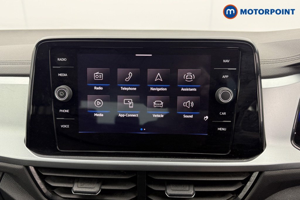 Volkswagen T-Roc Life Manual Petrol SUV - Stock Number (1601377) - 11th supplementary image