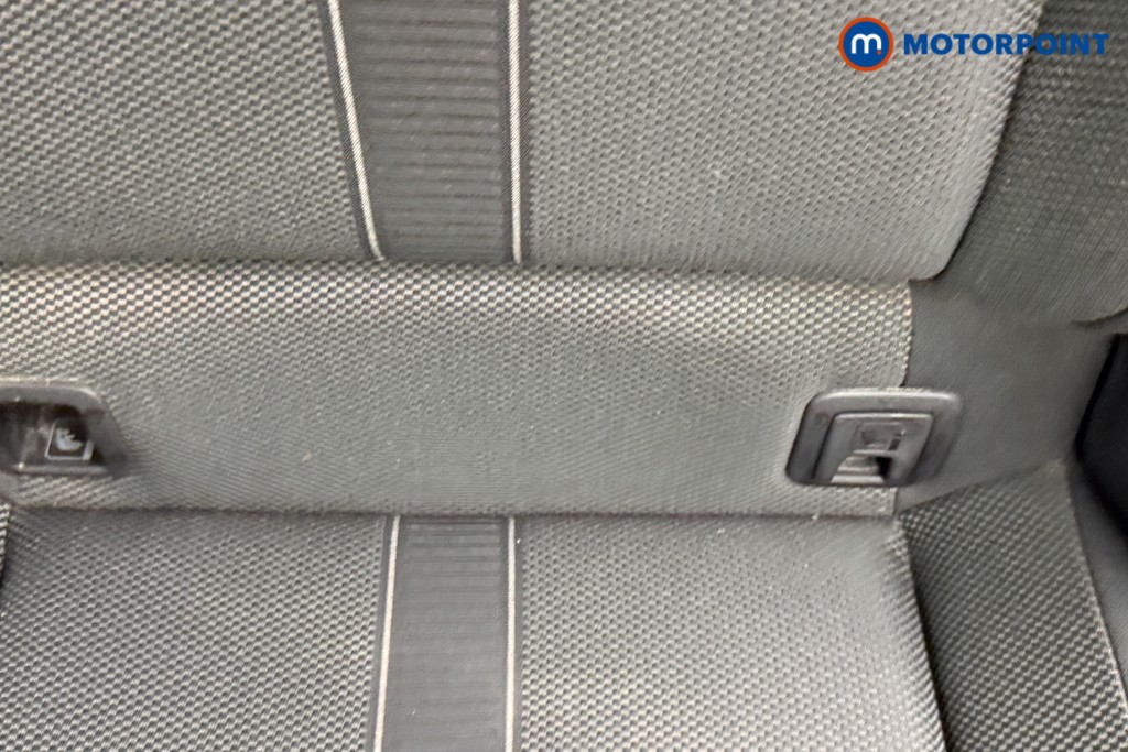 Volkswagen T-Roc Life Manual Petrol SUV - Stock Number (1601377) - 25th supplementary image