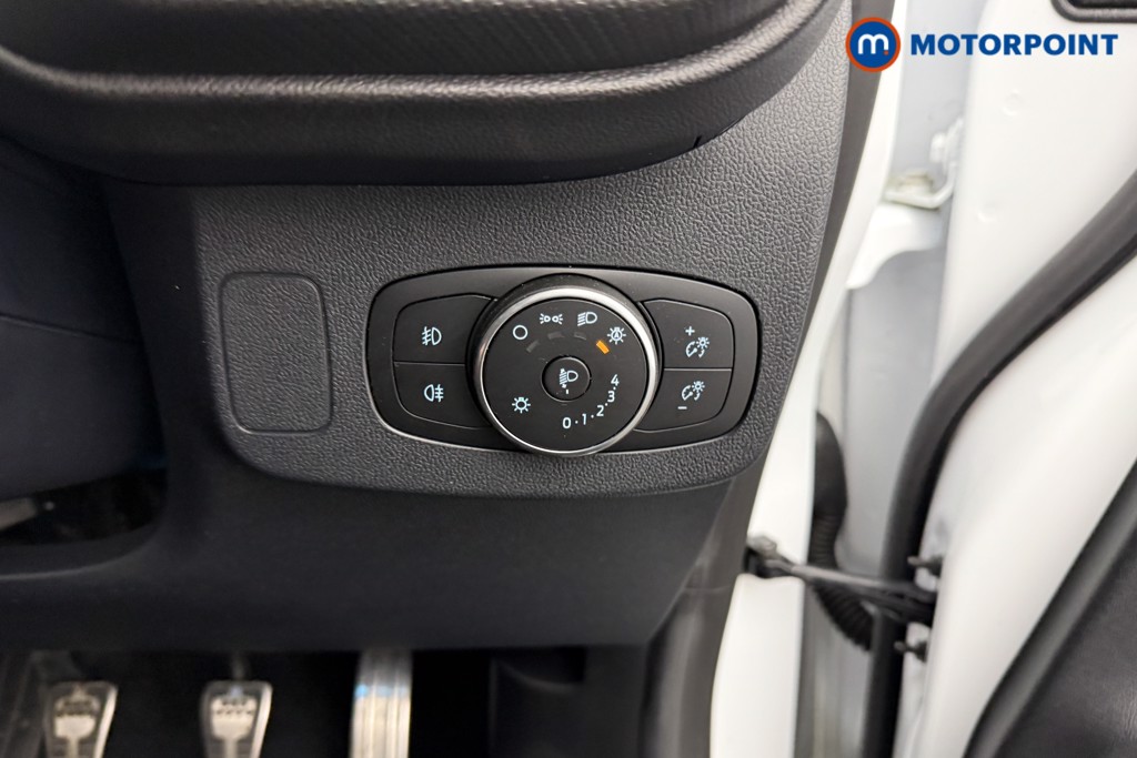 Ford Puma St-Line X Manual Petrol SUV - Stock Number (1601383) - 15th supplementary image