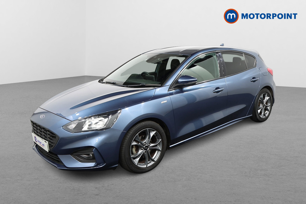 Ford Focus St-Line Manual Petrol Hatchback - Stock Number (1601385) - Passenger side front corner