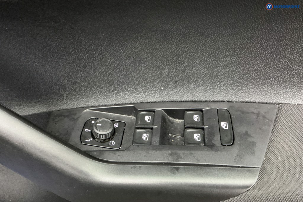 Volkswagen Taigo Life Manual Petrol SUV - Stock Number (1601596) - 25th supplementary image