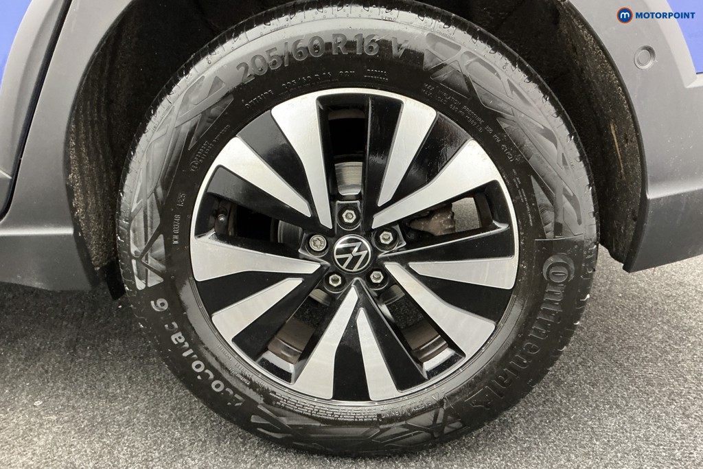 Volkswagen Taigo Life Manual Petrol SUV - Stock Number (1601596) - 37th supplementary image