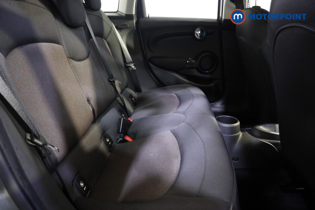 Mini Hatchback One Classic Manual Petrol Hatchback - Stock Number (1601706) - 15th supplementary image