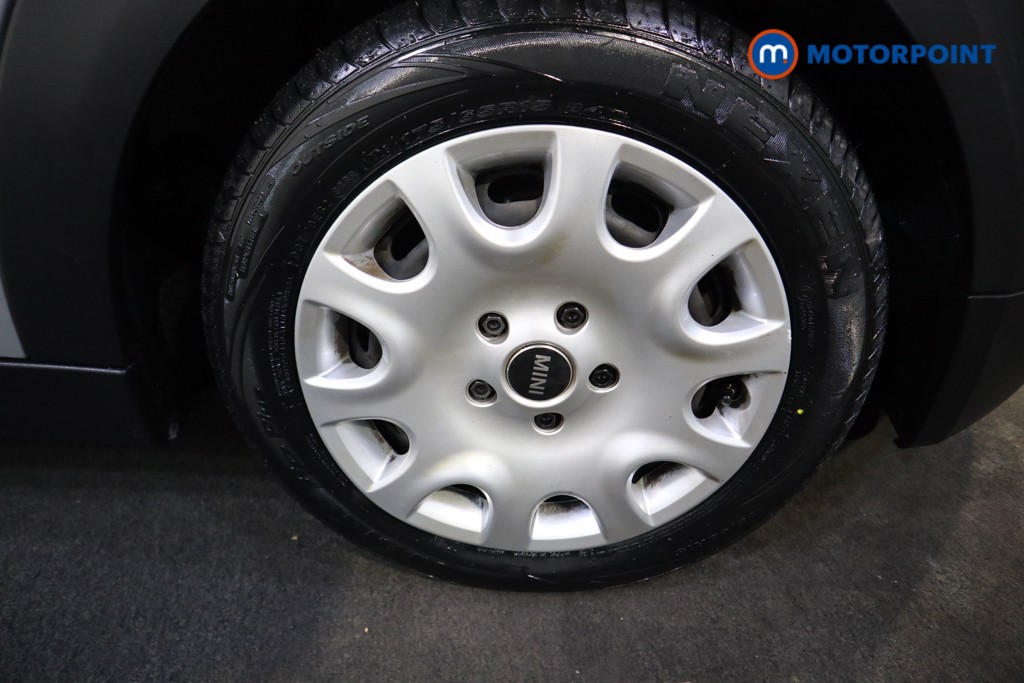 Mini Hatchback One Classic Manual Petrol Hatchback - Stock Number (1601706) - 20th supplementary image