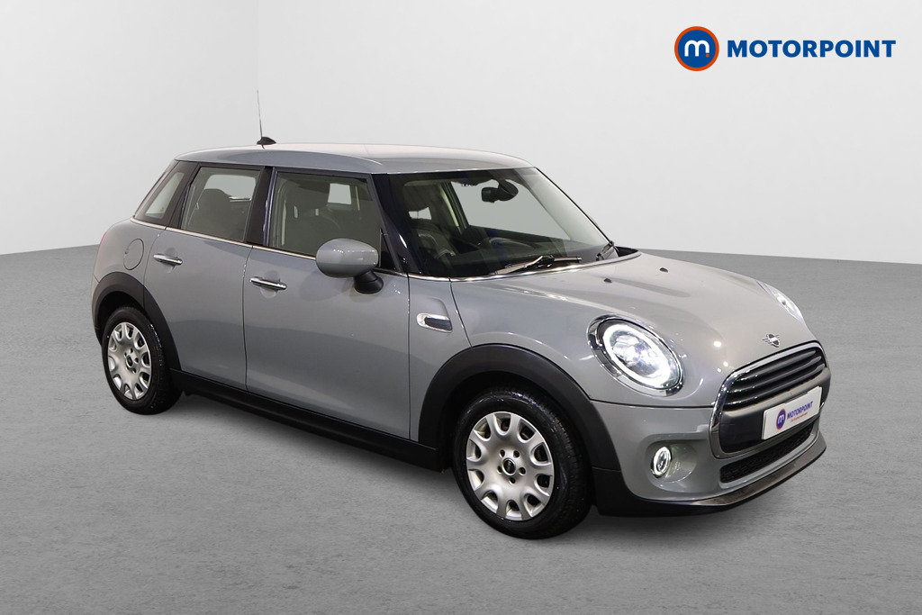 Mini Hatchback One Classic Manual Petrol Hatchback - Stock Number (1601706) - Drivers side front corner