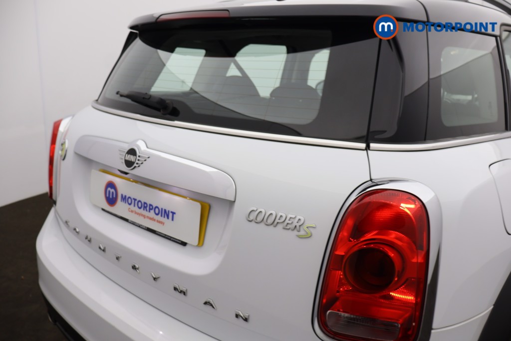 Mini Countryman Cooper S E Exclusive Automatic Petrol Plug-In Hybrid SUV - Stock Number (1601713) - 23rd supplementary image