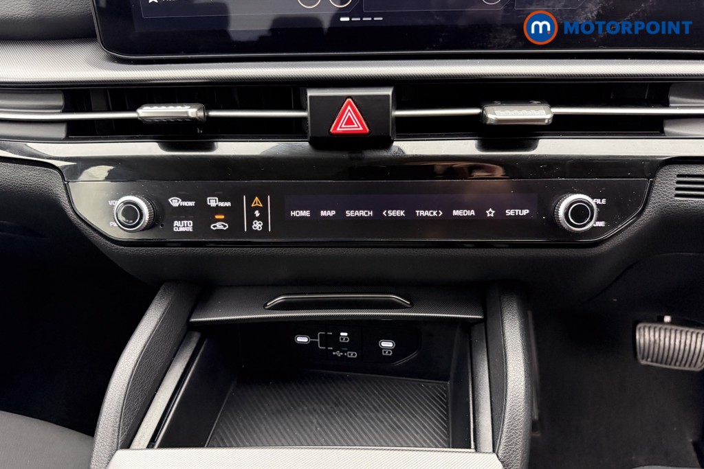 KIA Sportage Pure Automatic Petrol-Electric Hybrid SUV - Stock Number (1602025) - 11th supplementary image