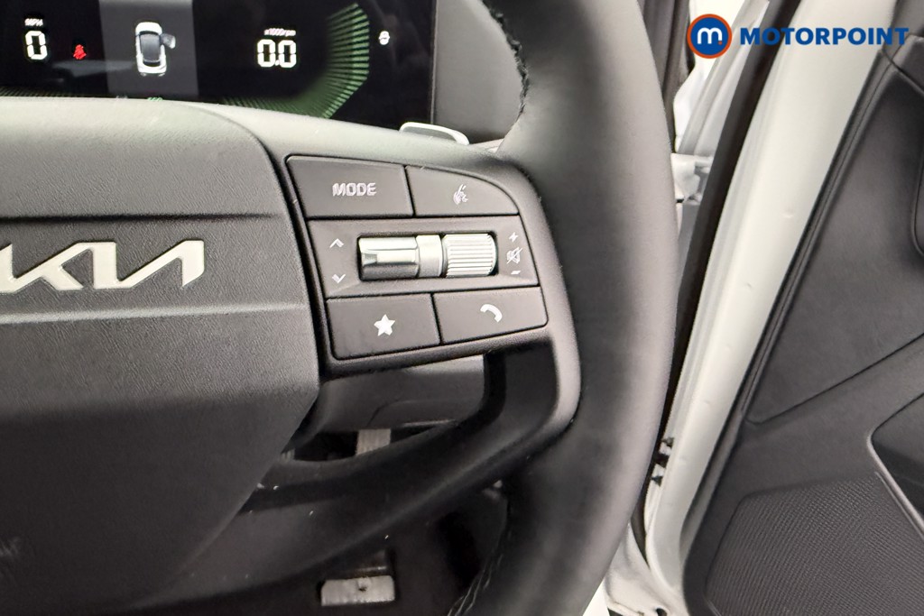 KIA Sportage Pure Automatic Petrol-Electric Hybrid SUV - Stock Number (1602025) - 16th supplementary image