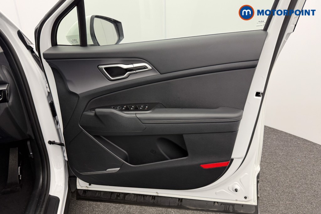 KIA Sportage Pure Automatic Petrol-Electric Hybrid SUV - Stock Number (1602025) - 19th supplementary image