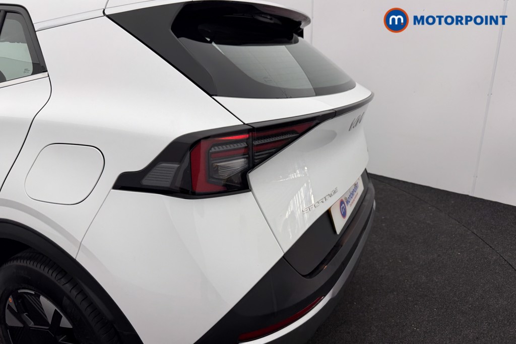 KIA Sportage Pure Automatic Petrol-Electric Hybrid SUV - Stock Number (1602025) - 29th supplementary image