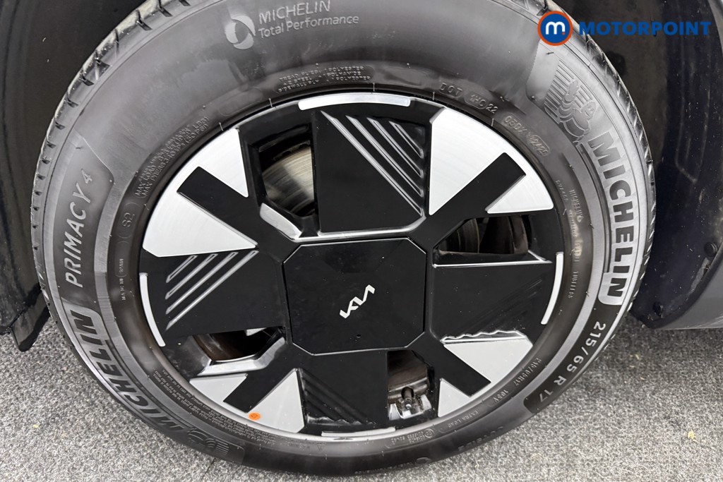 KIA Sportage Pure Automatic Petrol-Electric Hybrid SUV - Stock Number (1602025) - 32nd supplementary image