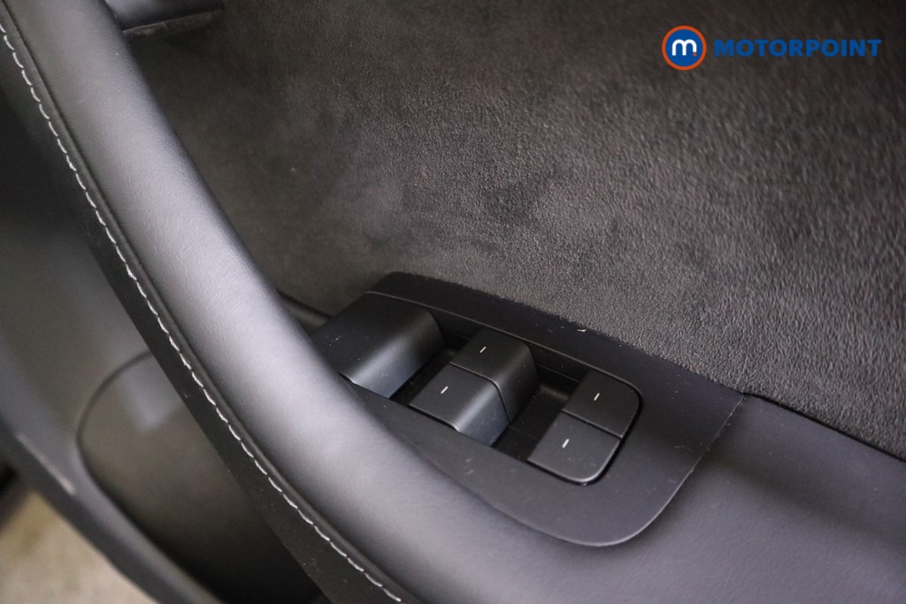 Tesla Model 3 Long Range Automatic Electric Saloon - Stock Number (1602136) - 8th supplementary image