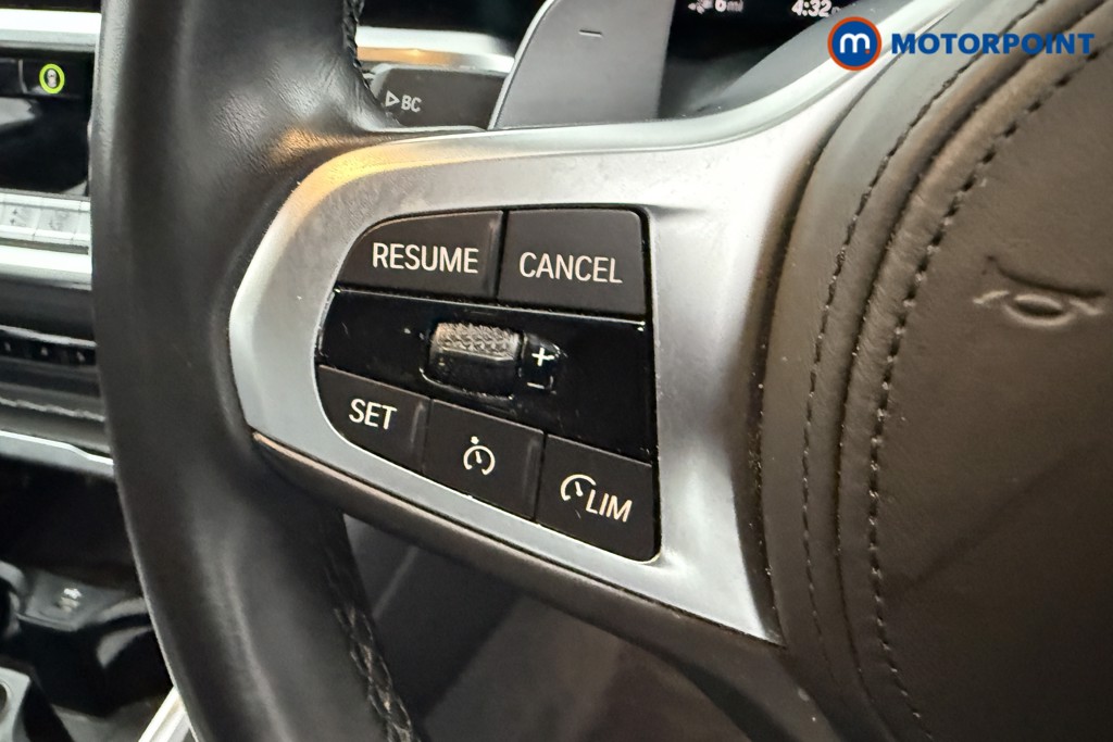 BMW 3 Series M Sport Automatic Petrol Plug-In Hybrid Estate - Stock Number (1602316) - 3rd supplementary image